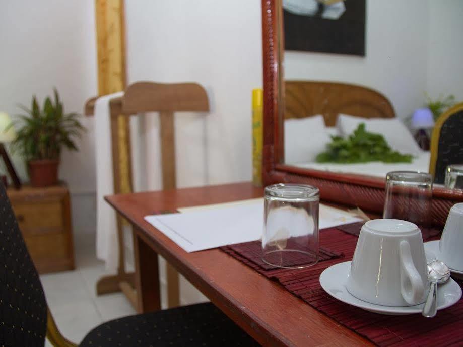 Alvi Star Inn Thulhaadhoo Exterior foto